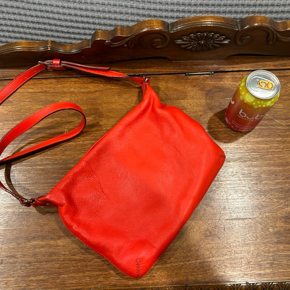 100% real leather Kate Spade red crossbody bag - Picture 2 of 3